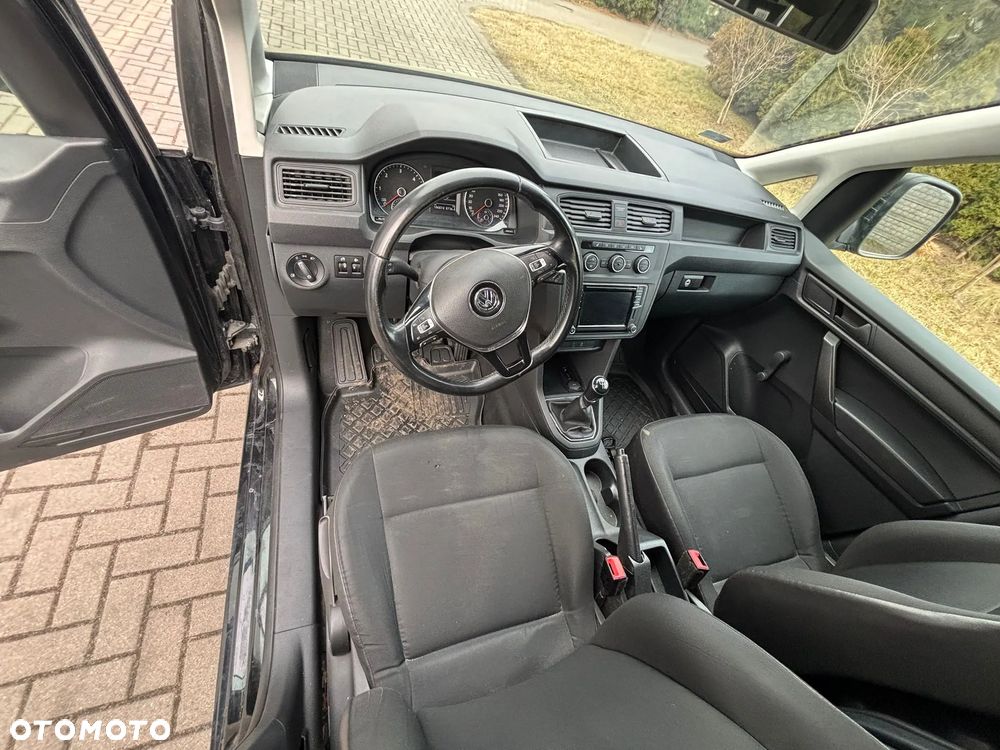 Volkswagen CADDY MAXI - 8