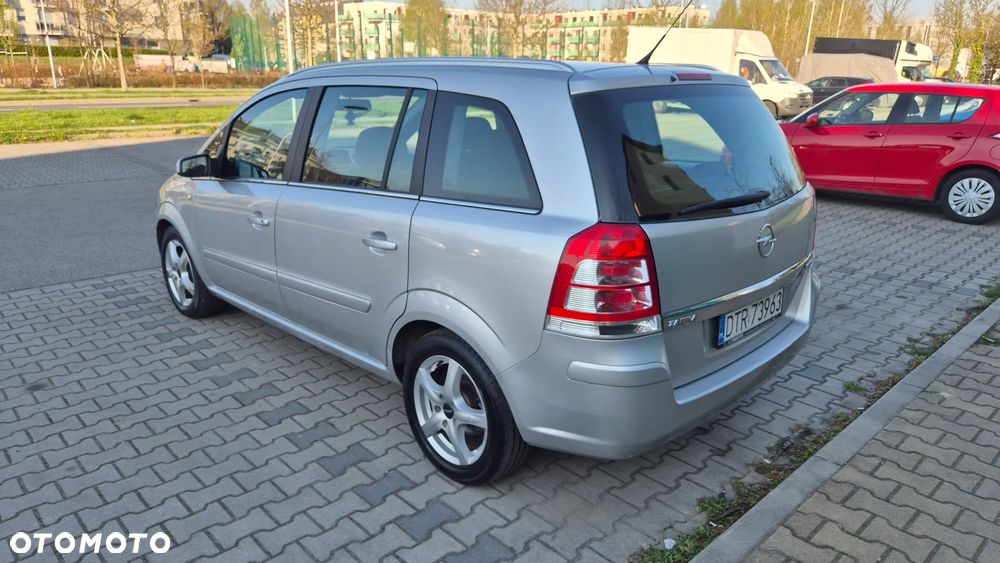 Opel Zafira 1.7 CDTI Enjoy - 4