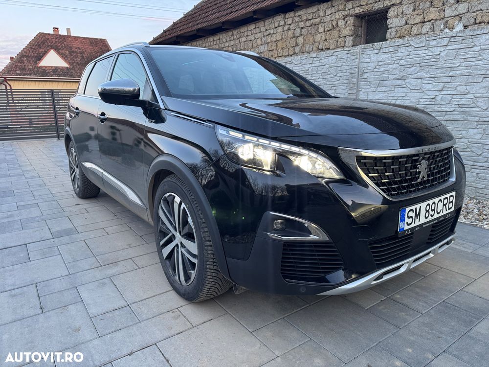Peugeot 5008 - 8
