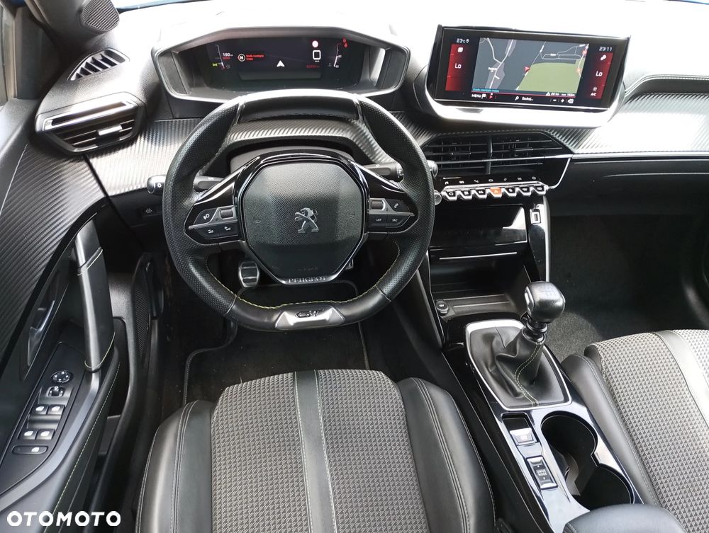 Peugeot 208 1.2 PureTech GT Line S&S - 22