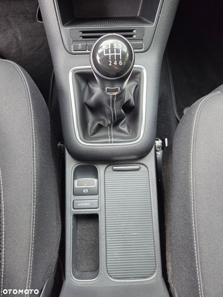 Volkswagen Tiguan - 18