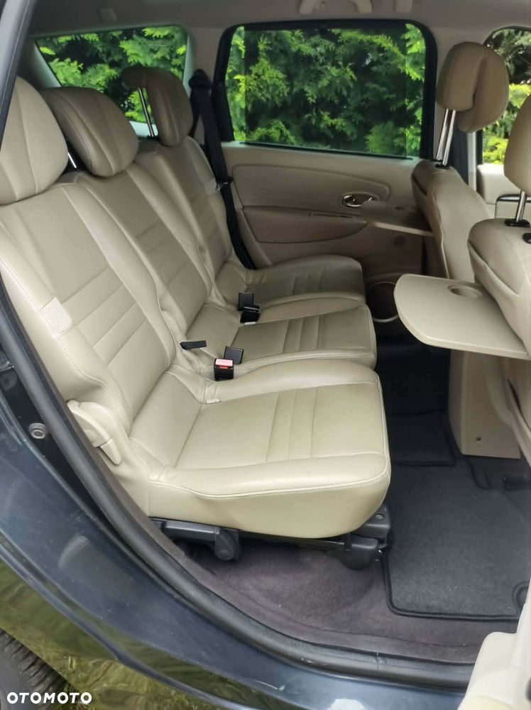 Renault Grand Scenic Gr 2.0 dCi Bose - 20