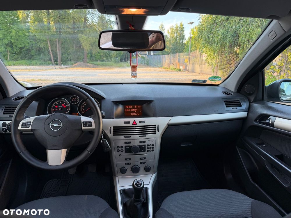 Opel Astra 1.4 Comfort / Cool - 17