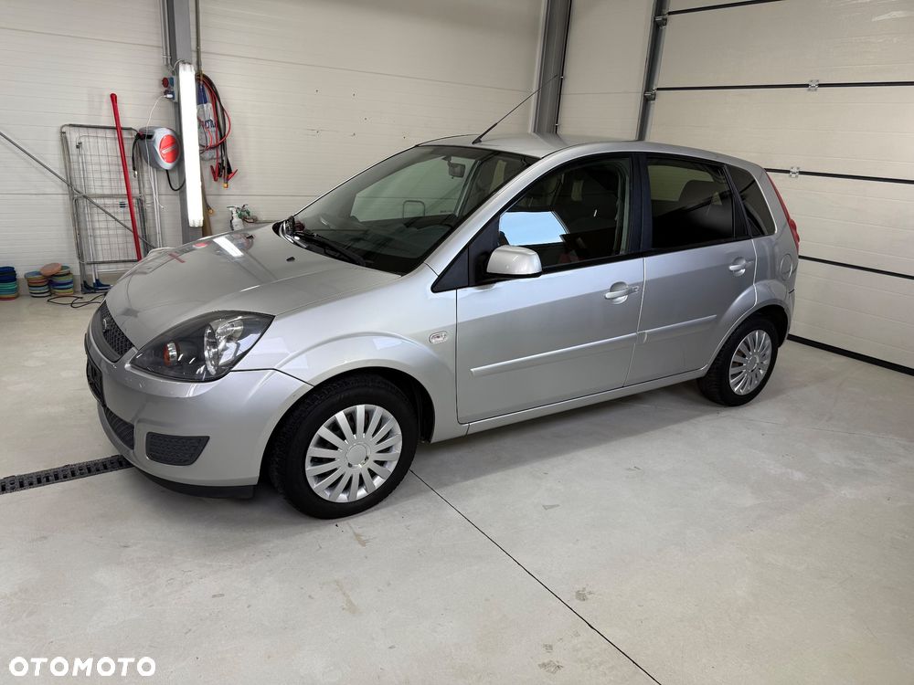 Ford Fiesta 1.3 Silver Magic - 12