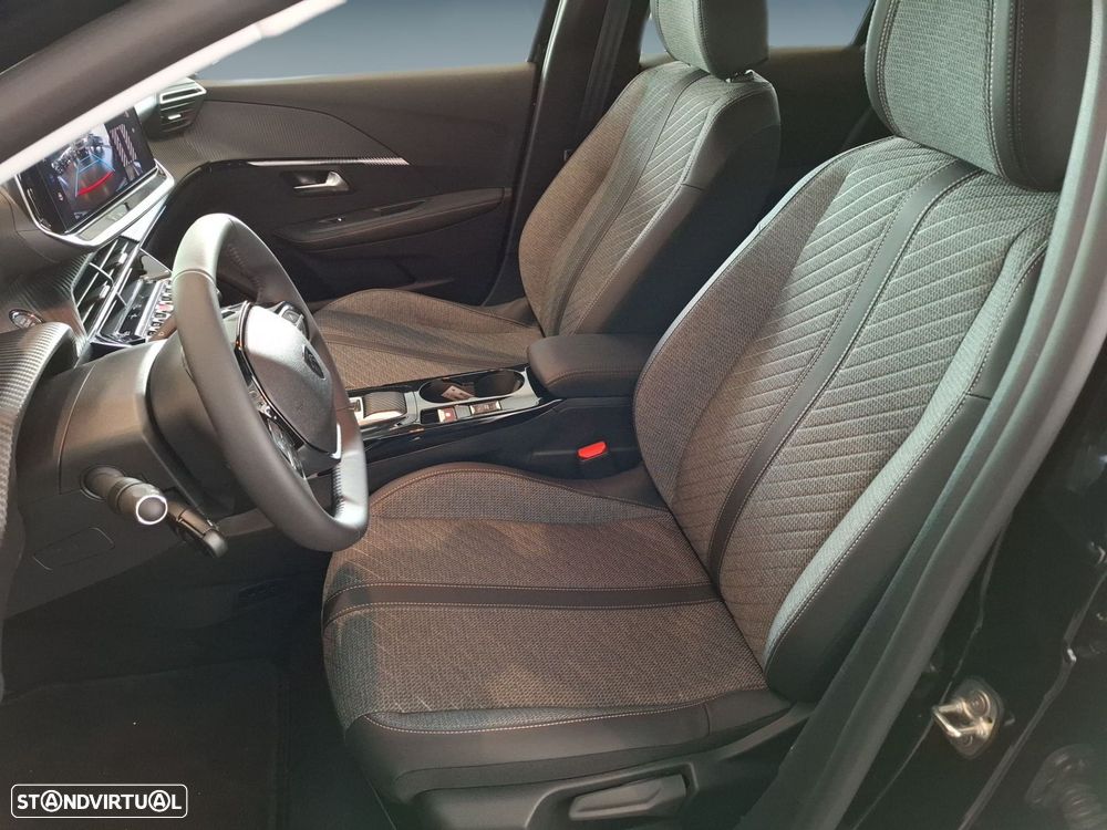 Peugeot e-208 51 kWh Allure — fotografia 9