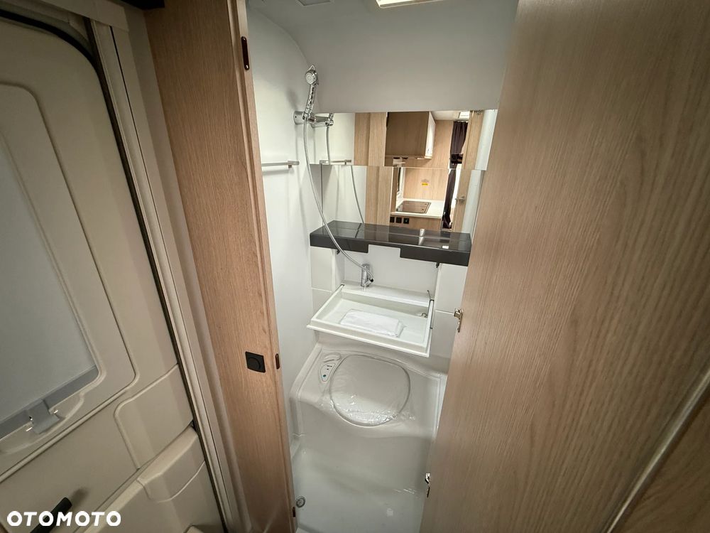 Adria Aviva 400PS 4OS FV23% WCC - 16