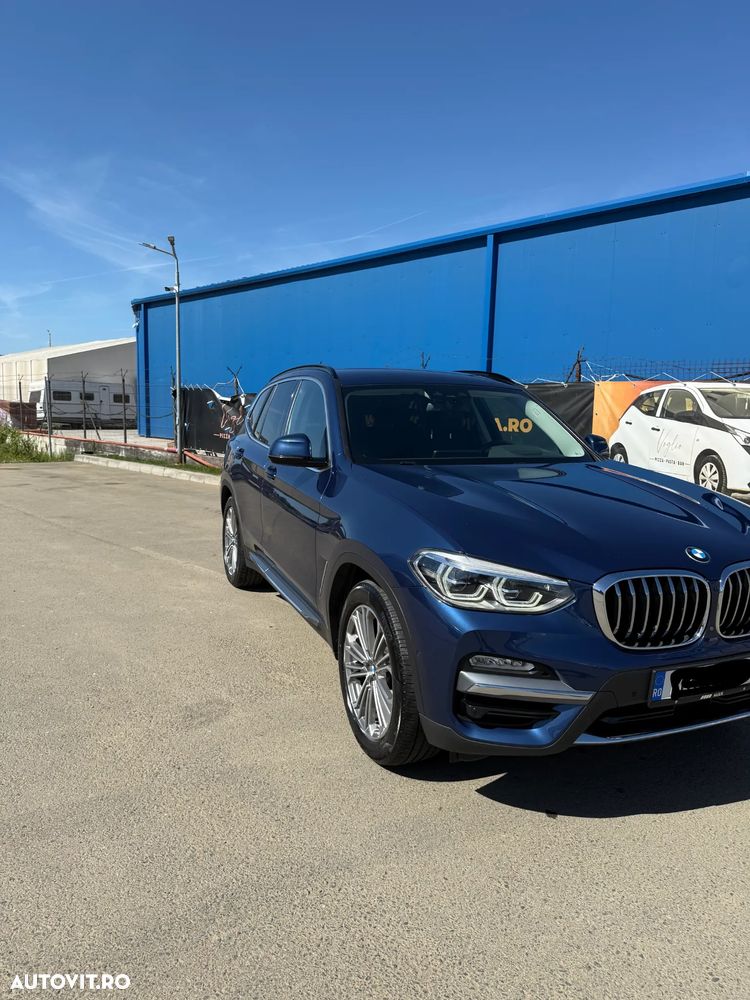 BMW X3 xDrive20i Aut. Luxury Line - 3