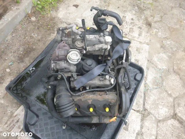 SILNIK VOLKSWAGEN PASSAT B5 FL 2.5 TDI AKN - 11