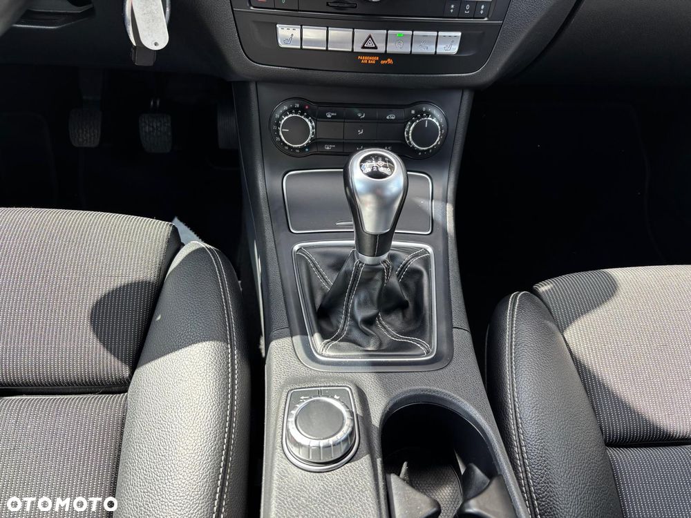 Mercedes-Benz Klasa B 200 BlueEFFICIENCY Edition 1 - 30