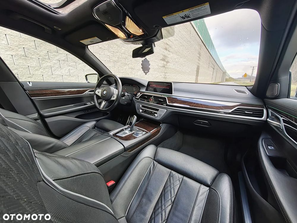 BMW Seria 7 740Li - 9