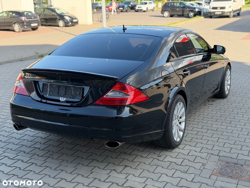 Mercedes-Benz CLS - 12