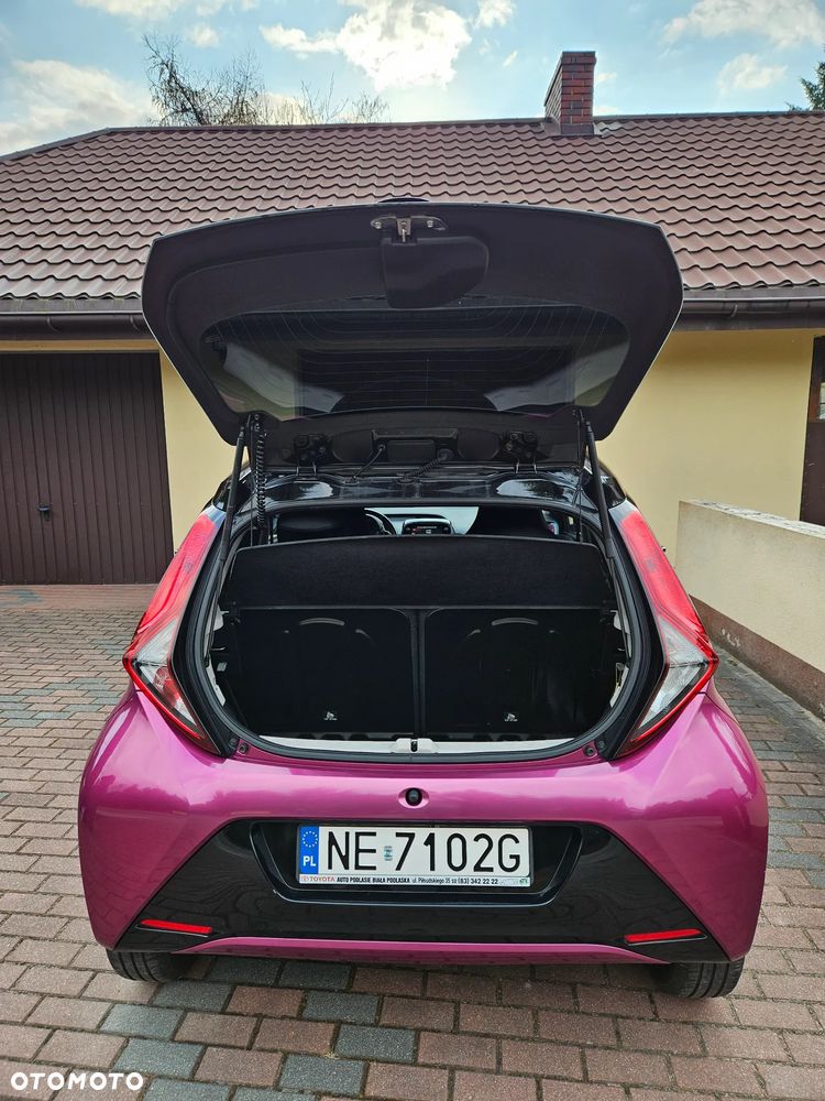 Toyota Aygo x-cite - 16
