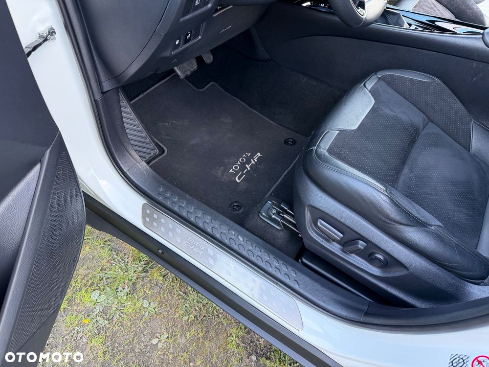 Toyota C-HR 2.0 Business-Edition - 24