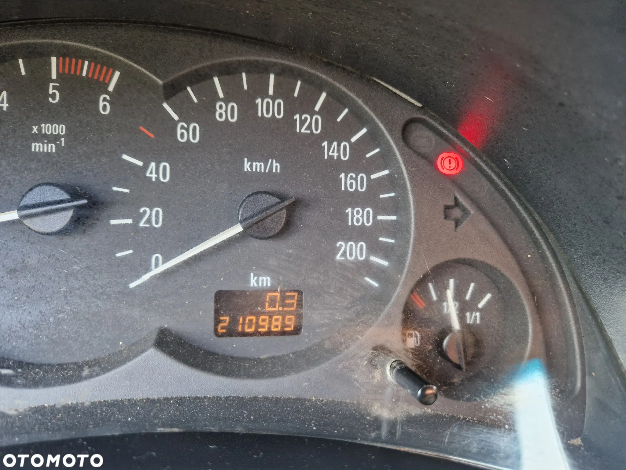 Opel COMBO - 14