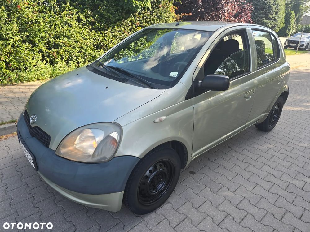 Toyota Yaris 2002 photo 2