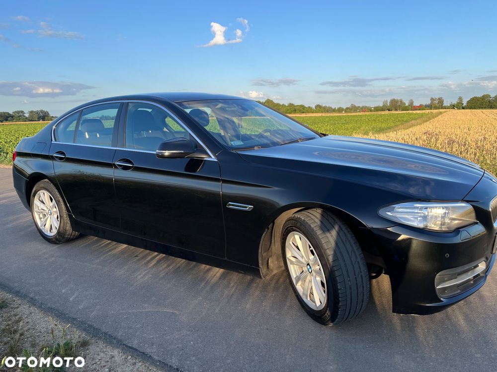 BMW Seria 5 518d Sport - 16