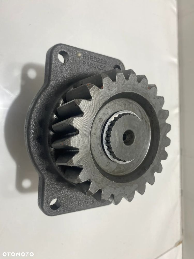 KOMPLETNY WAŁEK WOM TYŁ JOHN DEERE R183203, R183223, R226569, R184450 - 3