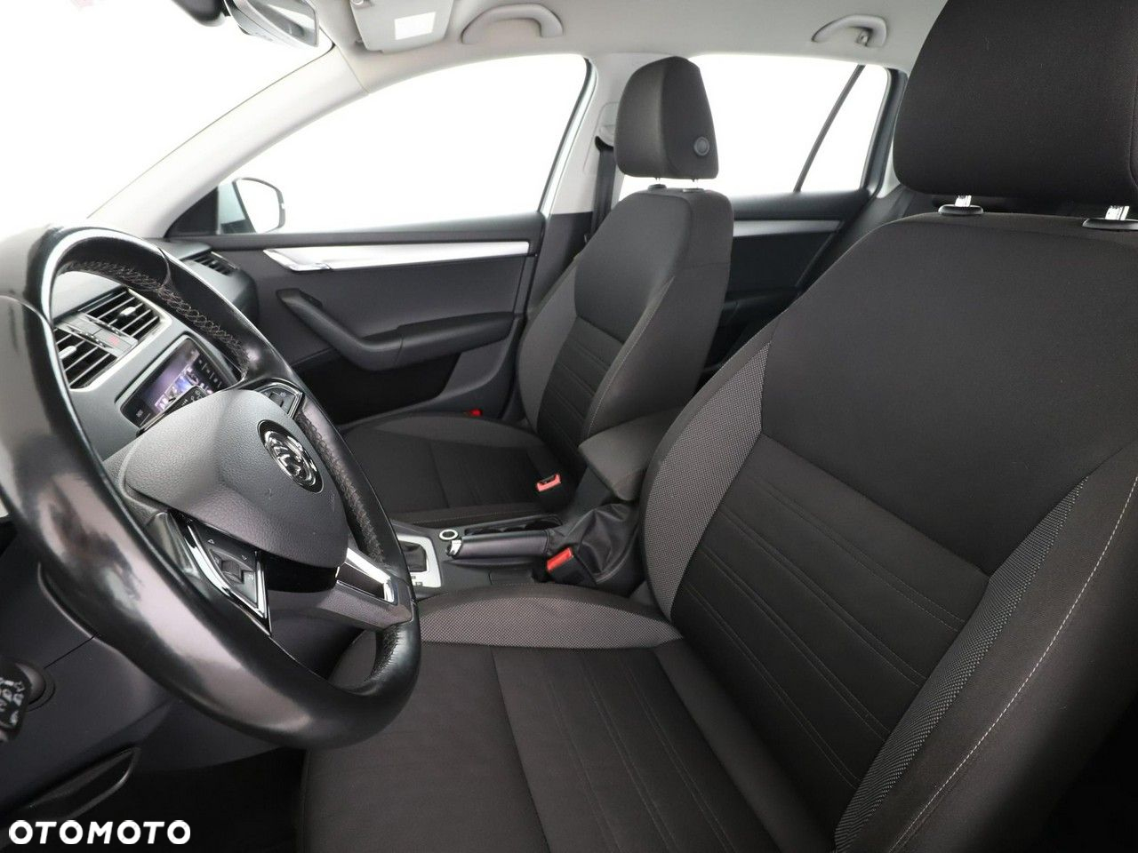Skoda Octavia 1.6 TDI Ambition DSG - 13