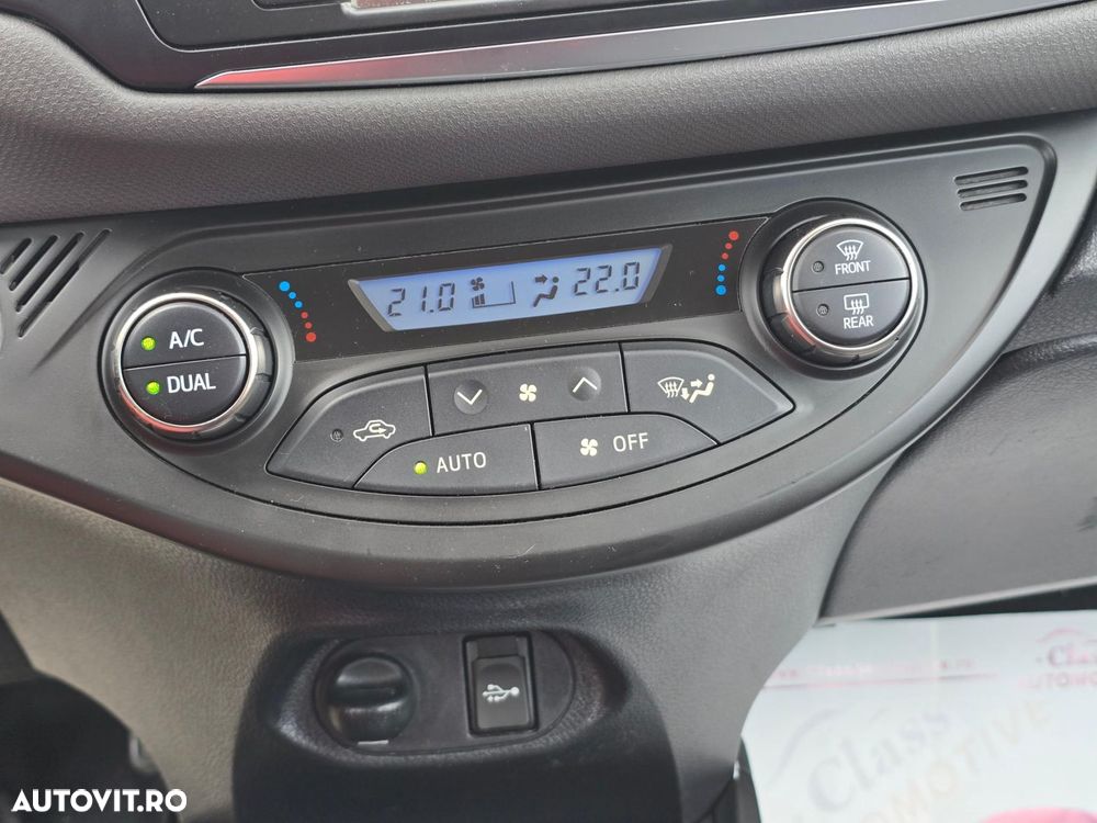 Toyota Yaris - 16