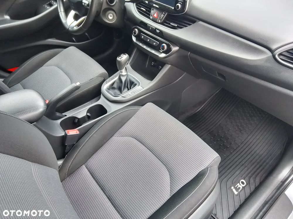 Hyundai i30 1.0 T-GDI Modern - 37