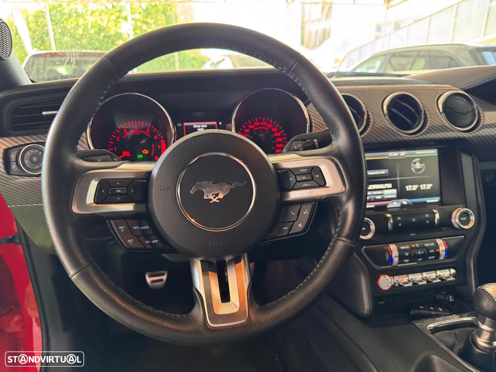 Ford Mustang 2.3i EcoBoost - 14
