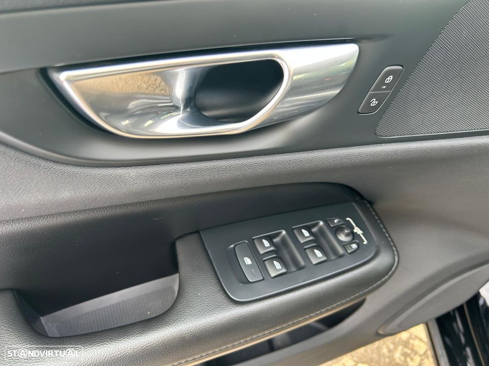 Volvo V60 2.0 T6 AWD TE Inscription Expression - 13