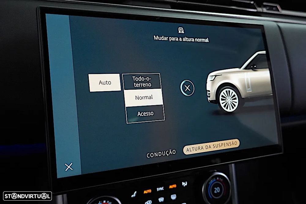 Land Rover Range Rover P440e Hybrid SE - 38