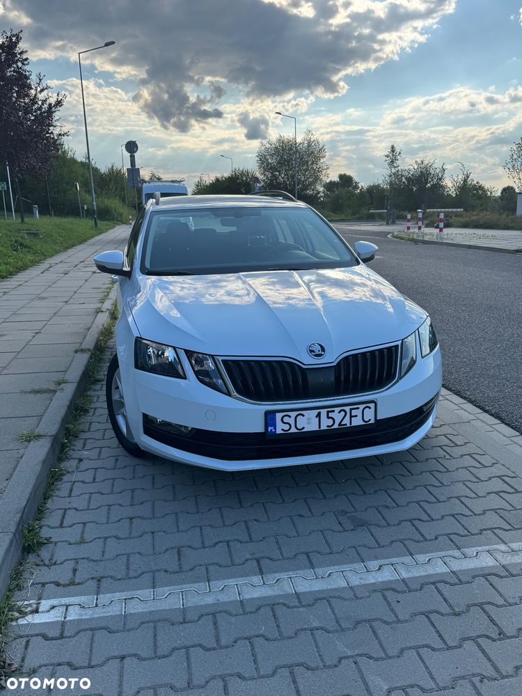Skoda Octavia 1.6 TDI Ambition - 2