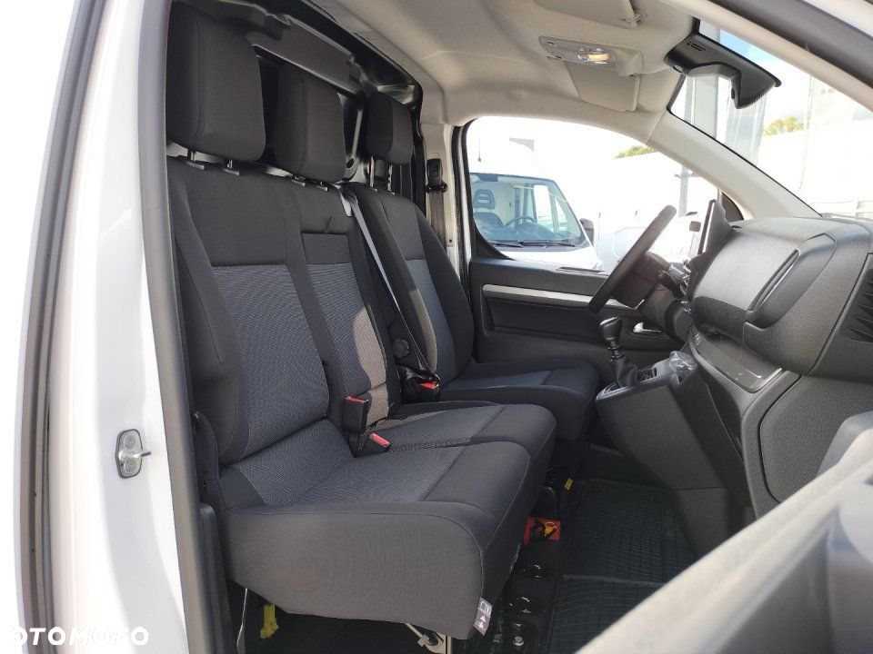 Opel Vivaro - 11