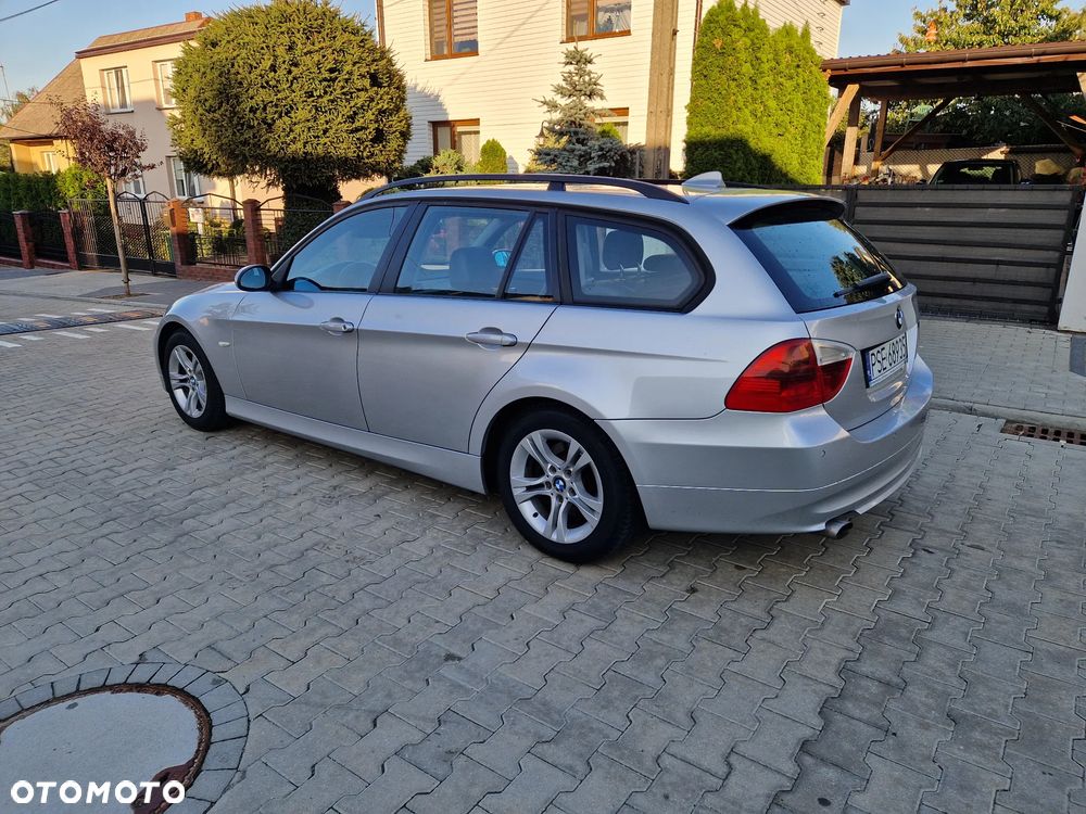BMW Seria 3 320d - 2