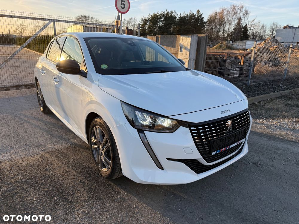 Peugeot 208 - 7