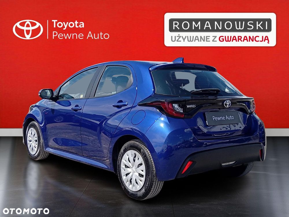 Toyota Yaris - 10