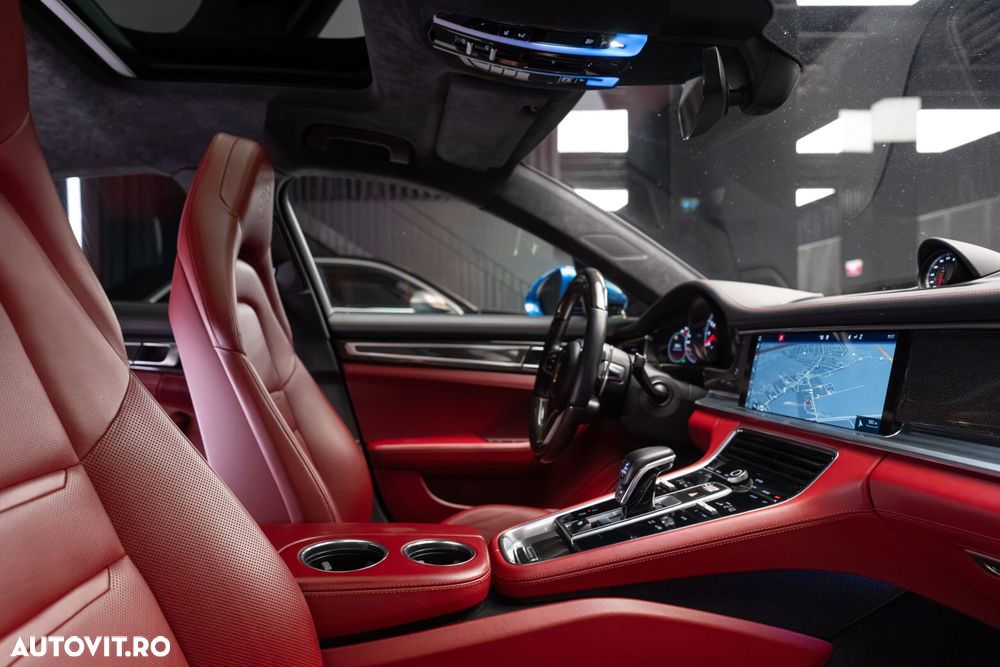 Porsche Panamera - 37