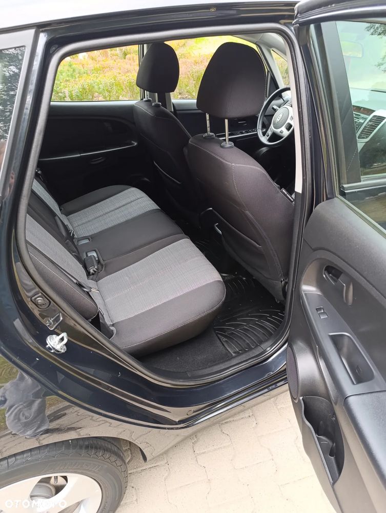 Kia Venga 1.4 CRDi L - 7