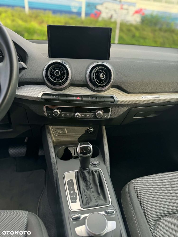 Audi Q2 35 TFSI S tronic - 9