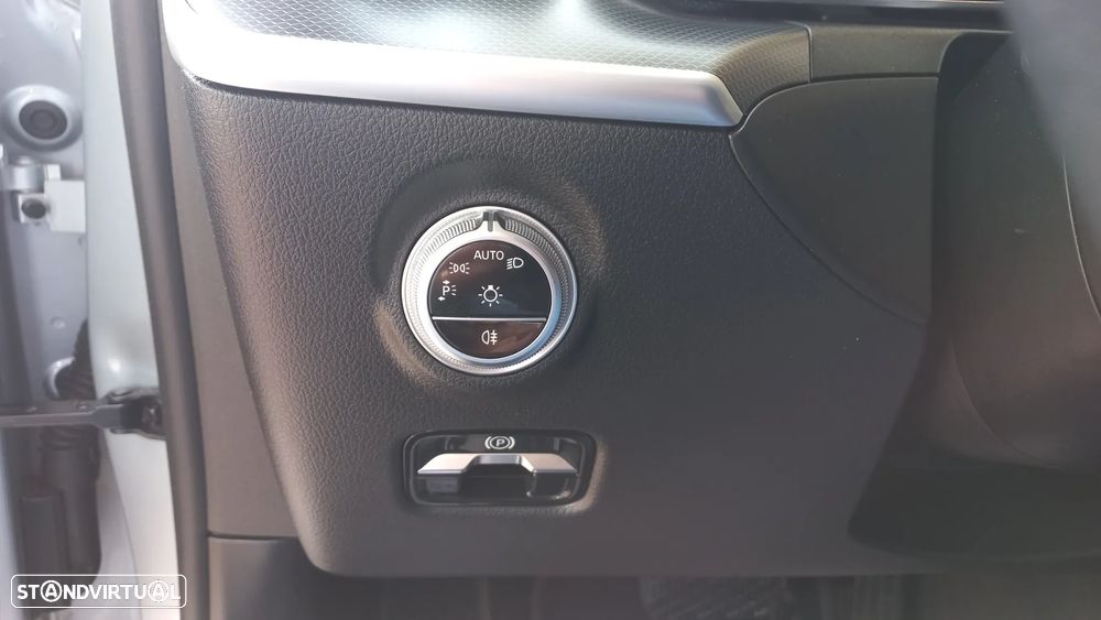 Mercedes-Benz C 220 Station d 9G-TRONIC Avantgarde - 23