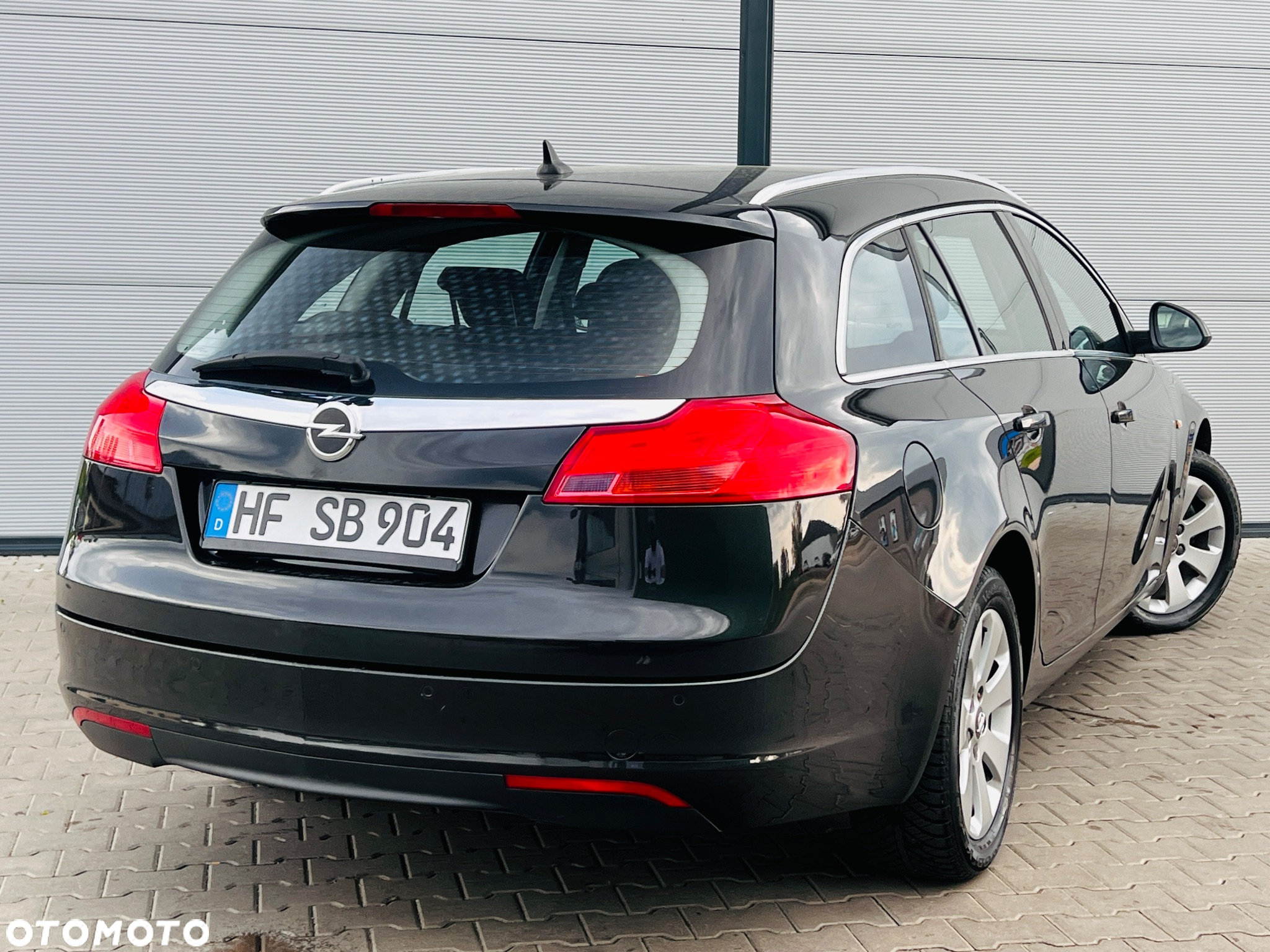 Opel Insignia 1.8 Sports Tourer - 4
