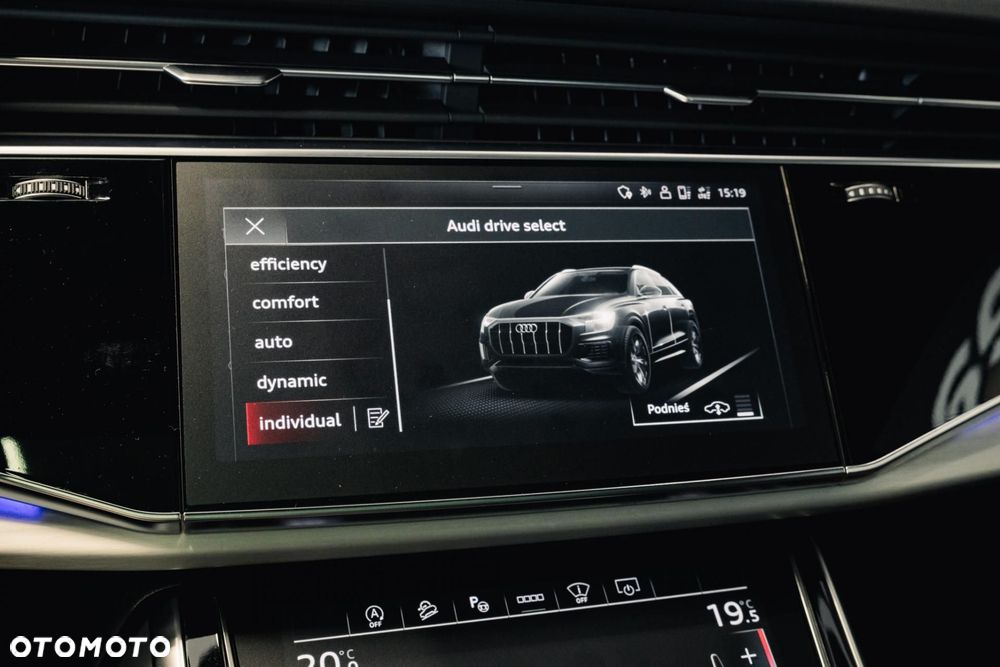 Audi SQ8 - 22