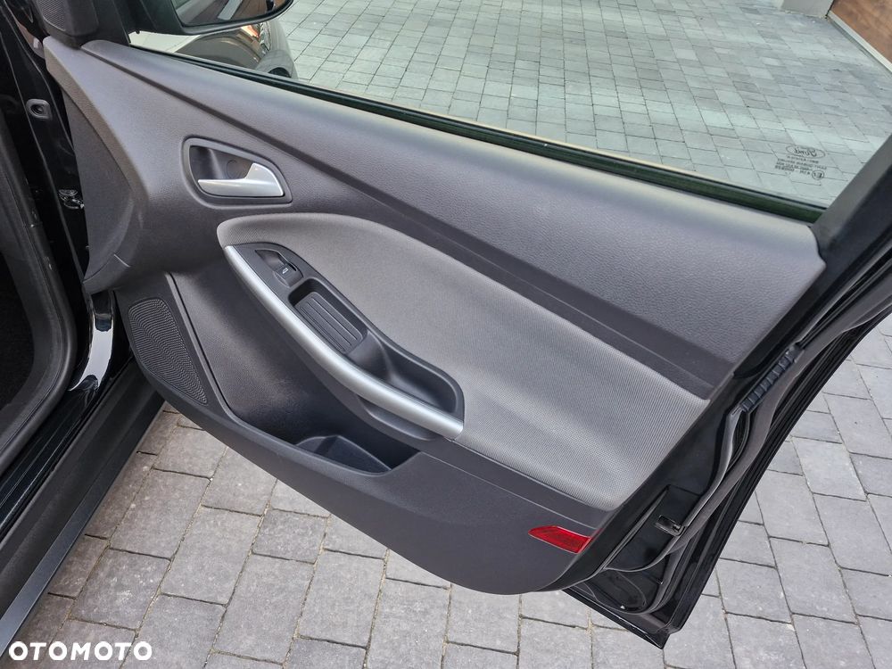 Ford Focus - 21
