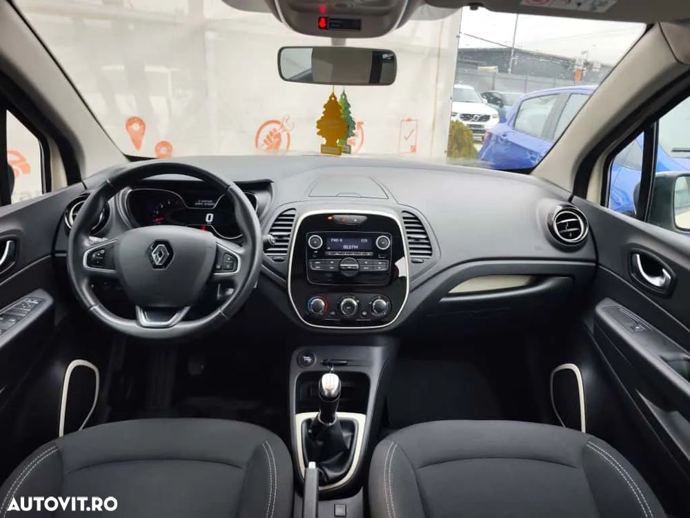 Renault Captur - 17