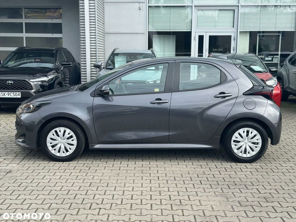 Toyota Yaris - 4