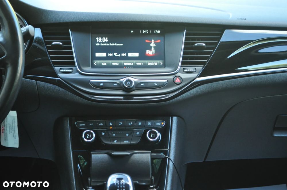 Opel Astra 1.4 Turbo Start/Stop Dynamic - 23