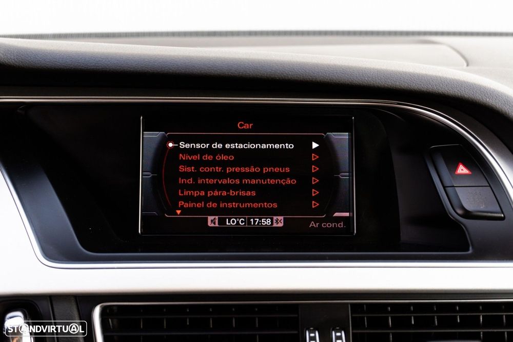 Audi A4 Avant 2.0 TDI Business Line S-line - 21