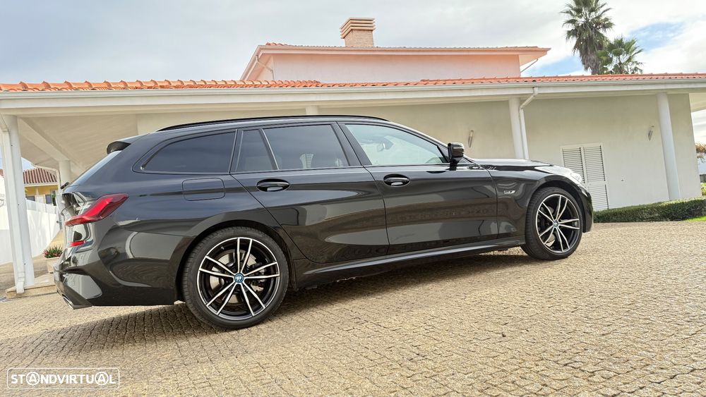 BMW 320 e Pack Desportivo M Auto - 2