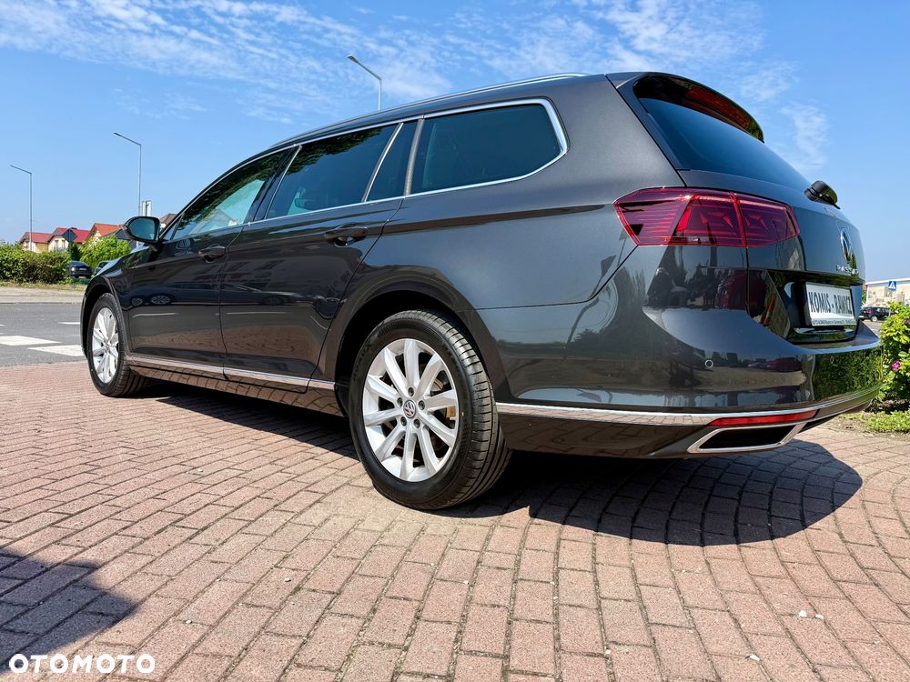 Volkswagen Passat 2.0 TDI SCR Highline DSG - 30