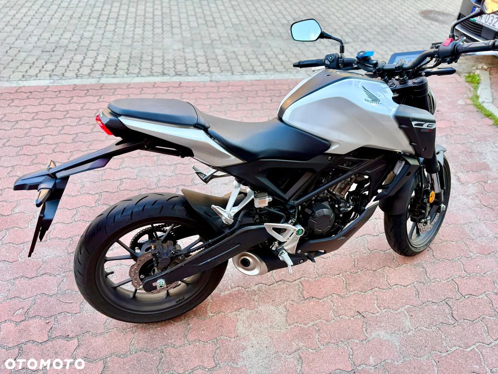 Honda CB - 2