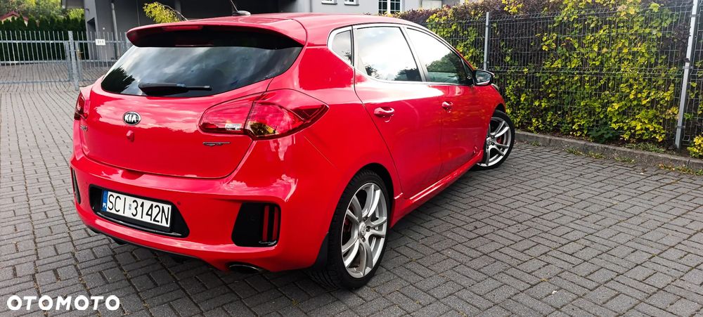 Kia Ceed 1.6 T-GDI GT L - 7