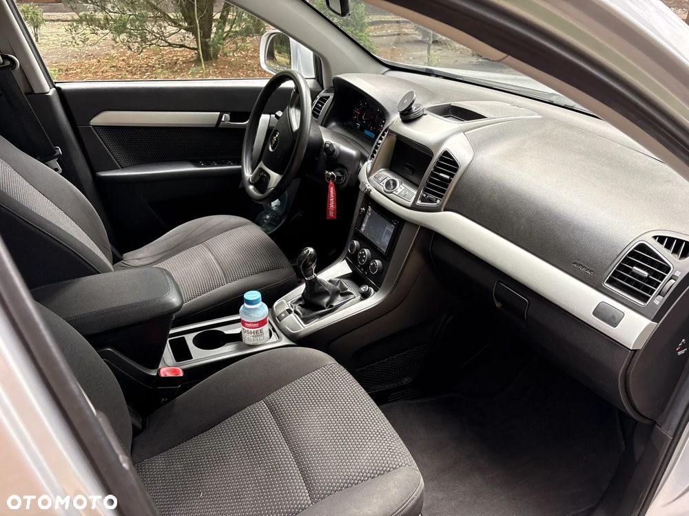 Chevrolet Captiva 2.2 2WD LS - 13