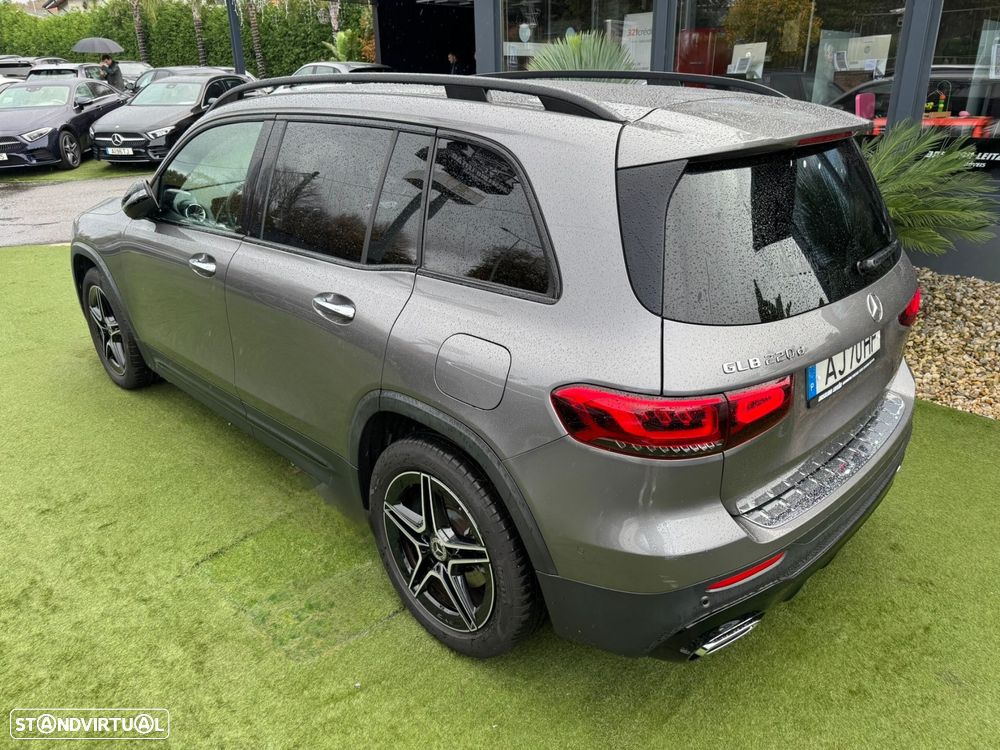 Mercedes-Benz GLB 220 d AMG Line - 14