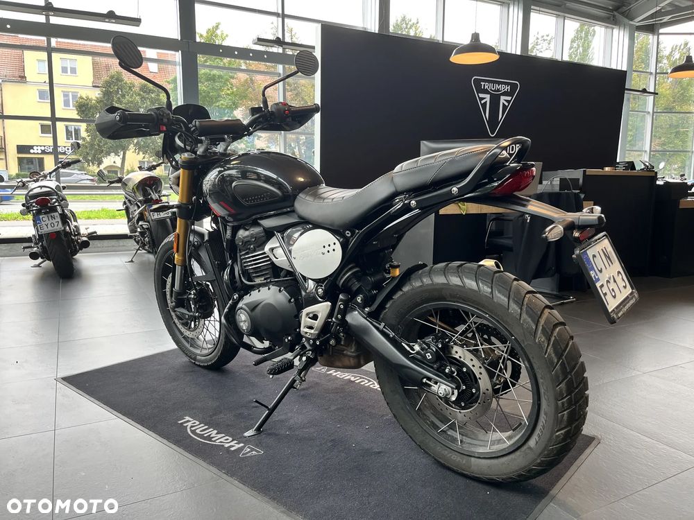 Triumph Scrambler - 4